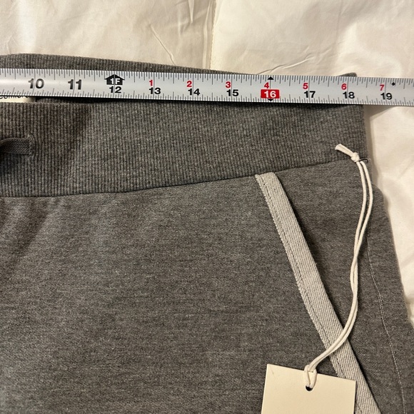 Forever Comfort by NYDJ Drawstring Joggers - NWT - Size L - Picture 11 of 12